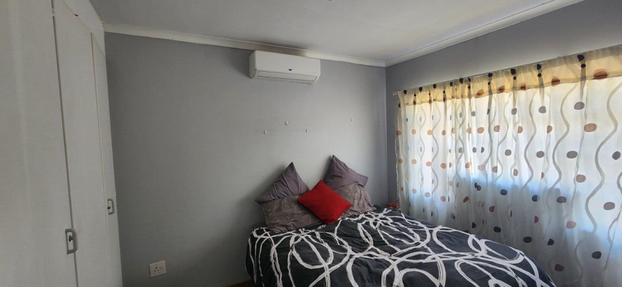 2 Bedroom Property for Sale in Die Rand Western Cape